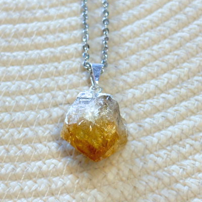 Collar de Citrino natural en Bruto