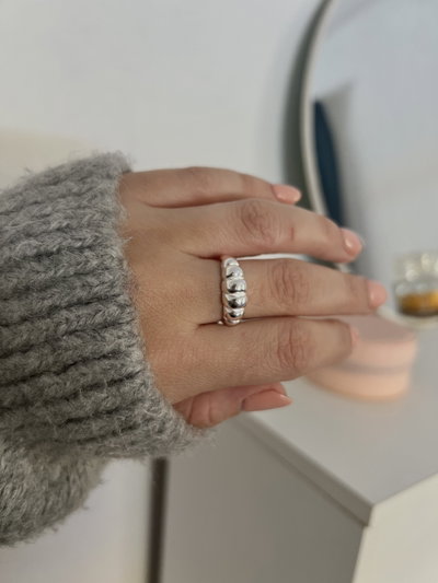 Anillo Croissant Bombé