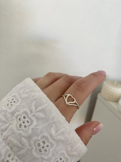 Anillo Cora