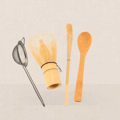 Set de Accesorios Completo: Chasen Flor + Chashaku + Cucharón + Tamizador