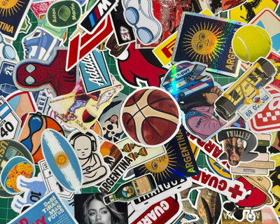 Pack x50 stickers troquelados 6x6