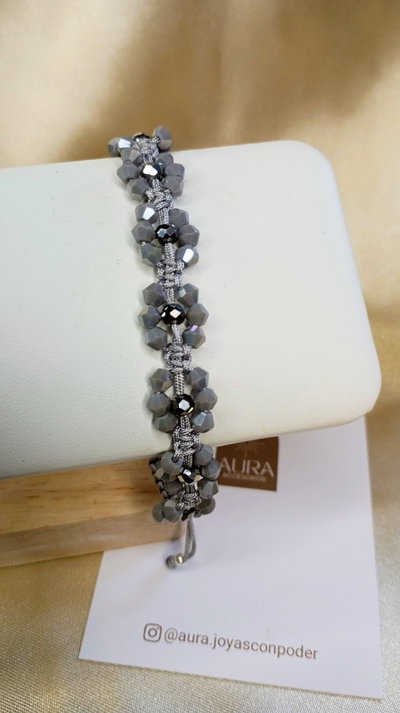 Pulsera Tejida Flor