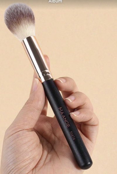 MAANGE BLUSH BRUSH 51474