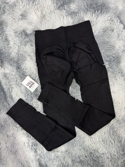 CALZA MEGAN PUSH UP NEGRA