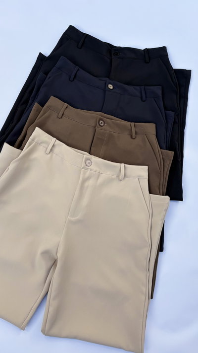 Pantalón sastrero clásico con bolsillos 