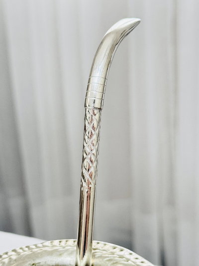 Bombilla de plata