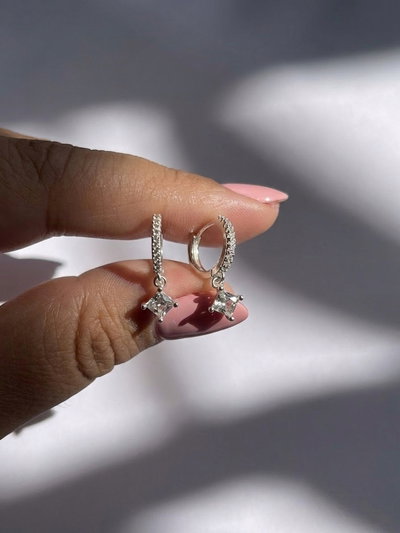 Argollas Rubí Cubic - Cuadrado