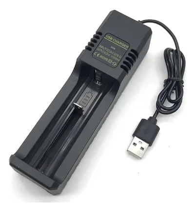 Cargador REGULABLE para Pilas 18650 / 14500 / 16340 Incluye Cable USB