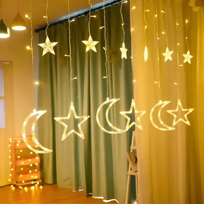 Cortina Guirnalda 114 LED Lunas Y Estrellas Blanco Cálido 3 mts x 60 Cm. 8 Efectos 