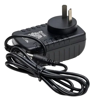 Fuente Genérica 12V 2 Amperes para Tiras LED Cámaras Seguridad