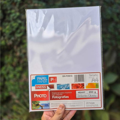 Resma A4 250 Grs. 20 Hojas GNEISS Glossy Papel FOTO (Brilla)