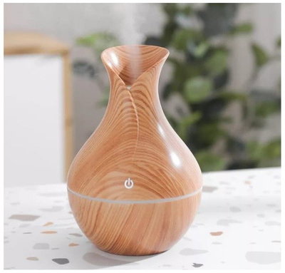 Humidificador de Ambientes Diseño FLORERO 200 ml. Luces LED Color SIMIL Madera Cable USB