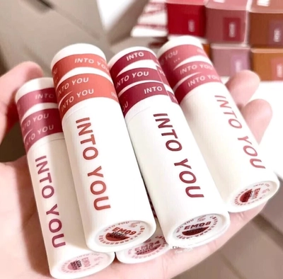 LABIAL INTO YOU