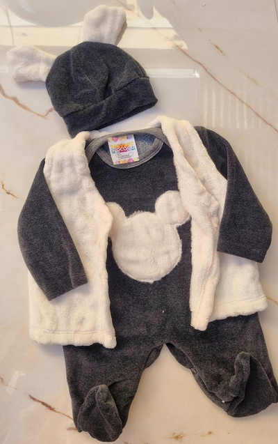 Conjunto 3 Piezas: Enterito + Chaleco + Gorrito GRIS