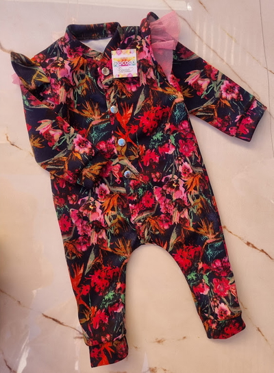 Enterito "Floral Night" con Detalles de Tul