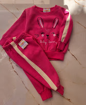 Conjunto Frizado "Baby Bunny" con Detalles Deportivos