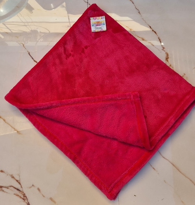 Manta de Polar Soft en Fucsia Vibrante