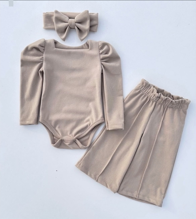 CONJUNTO BEBA RIB BEIGE