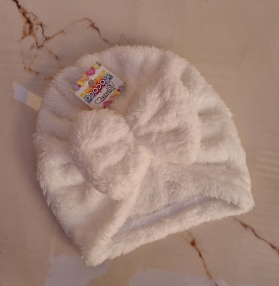 Gorrito Turbante Peluche con Moño