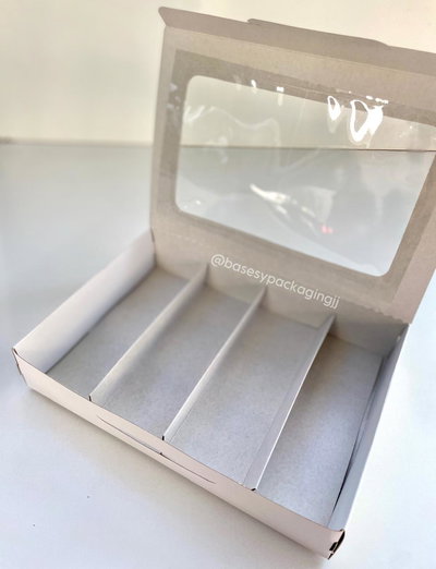 26 x 18 x 5 cm + división