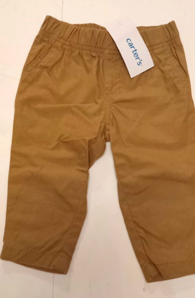 Pantalón con bolsillos  Carter's