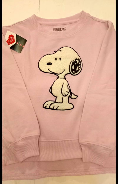 Buzo con aplique Snoopy 