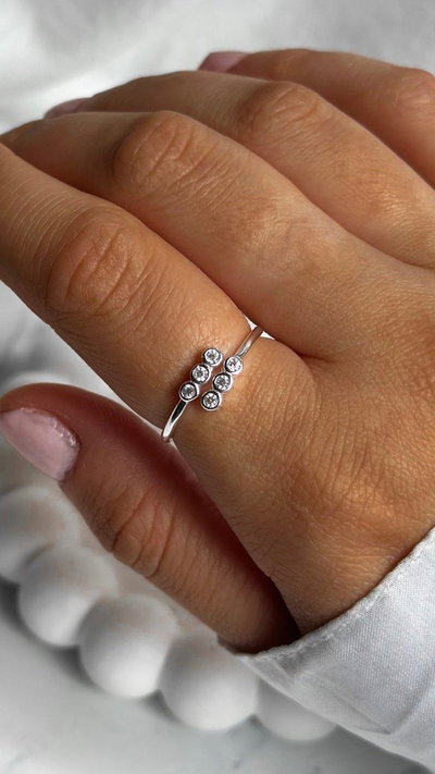 Anillo abierto Velia 