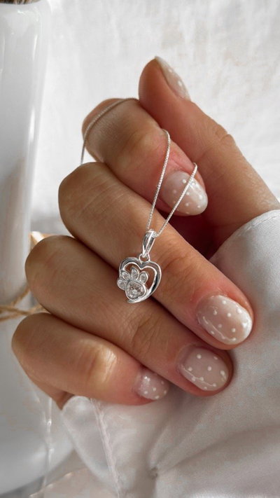 Dije micropave huellita corazon