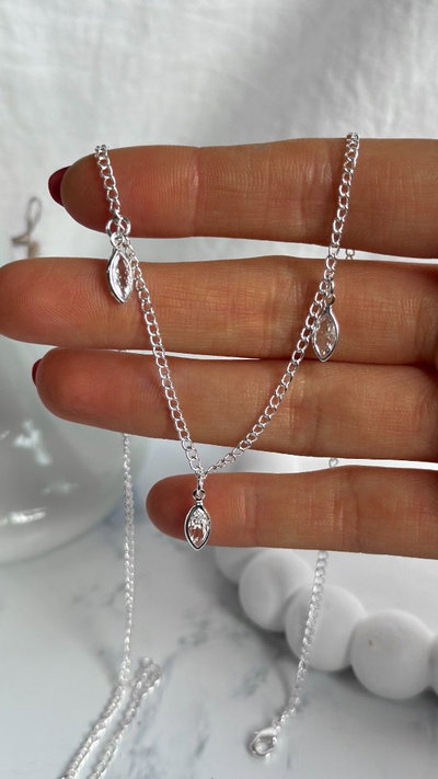 Collar gotitas cubic (acero blanco) SALE