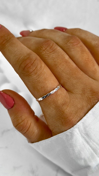 Anillo cinta infinitos