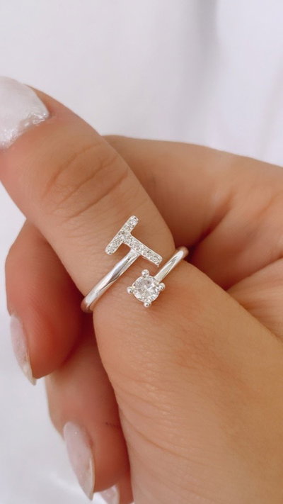Anillo abierto T micropave ULTIMO SALE