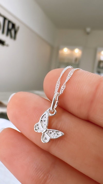 mariposa de cote c/puntitos