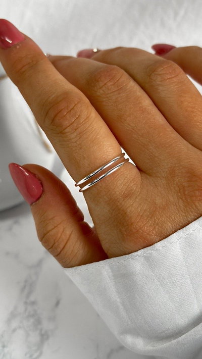Anillo Dakota