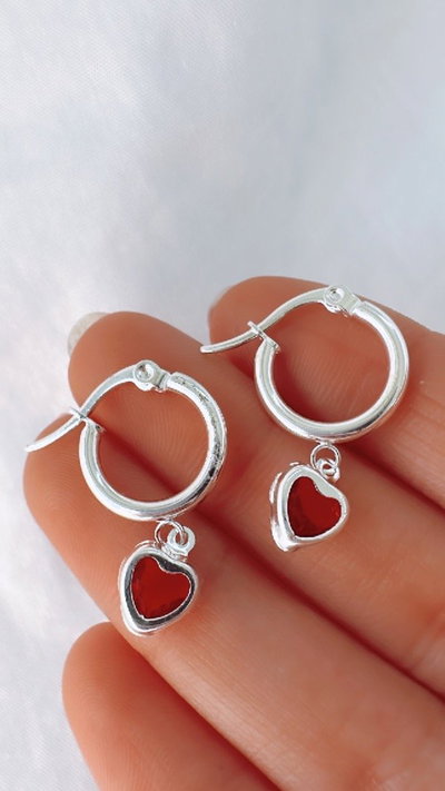 Argollitas c/brisura corazón rojo SALE