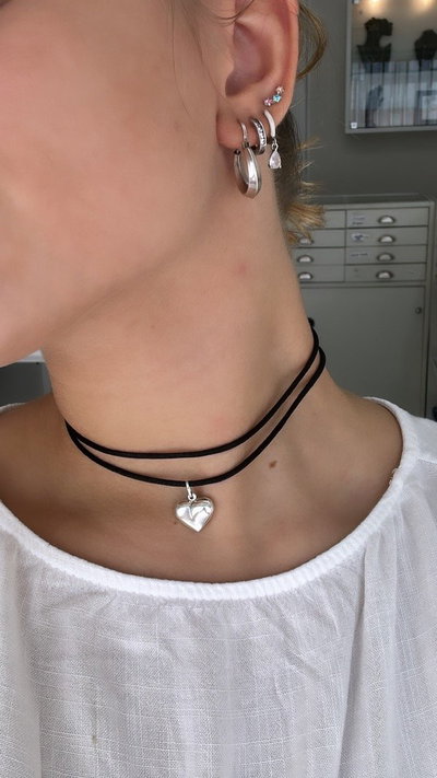 Chocker Akira