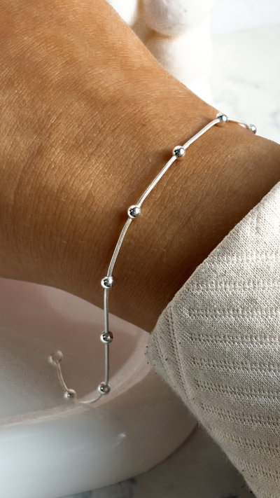 Pulsera colita de ratón c/bolitas x18