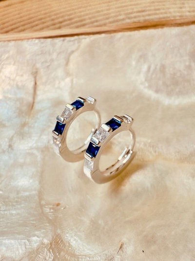 Argollas Blue Carré en Plata 925 con Cubic Azul y Blanco