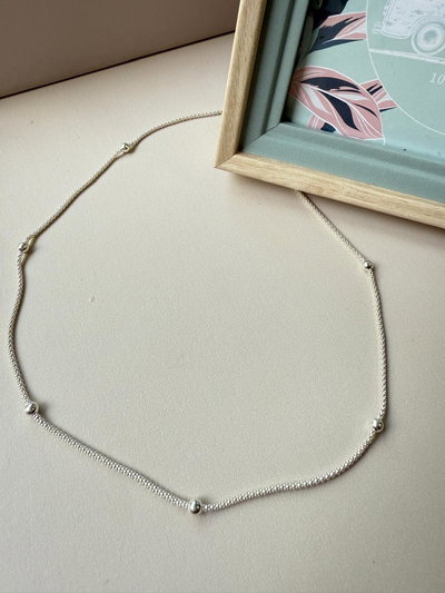 Collar Esferas Coreanas