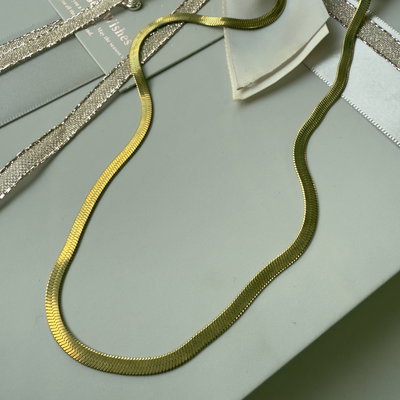 Collar Cinta D’Oro