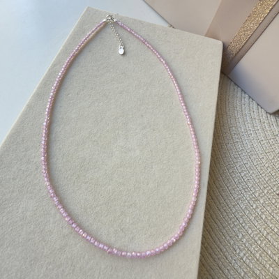 Collar Roses Shine