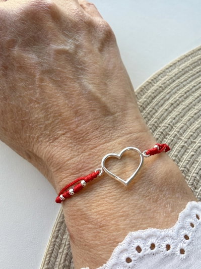 Pulsera Hilo Rojo Corazón 