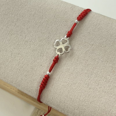 Pulsera Hilo Rojo Trebol
