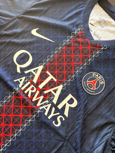 Camiseta titular PSG 2026