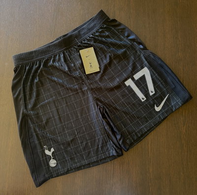 Short suplente Tottenham 2026