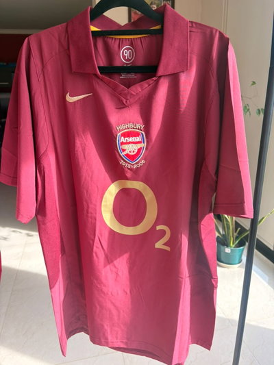 Camiseta Arsenal temporada 2005-2006