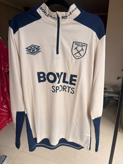 Conjunto West Ham 