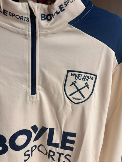 Conjunto West Ham 