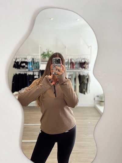 buzo BRUNNA chocolate