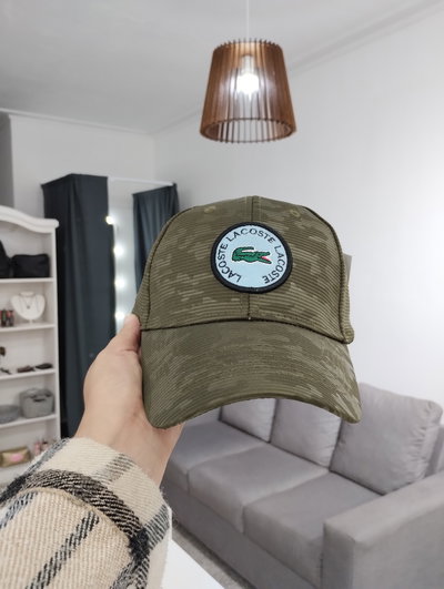 gorras con aplique