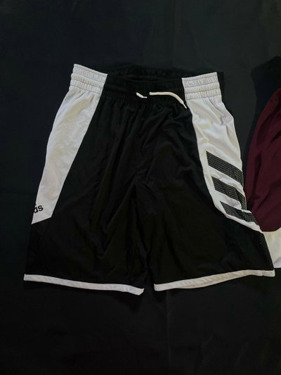 Short Adidas